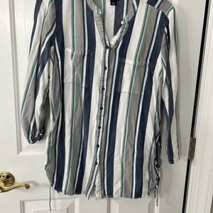 New Directions striped button up shirt
